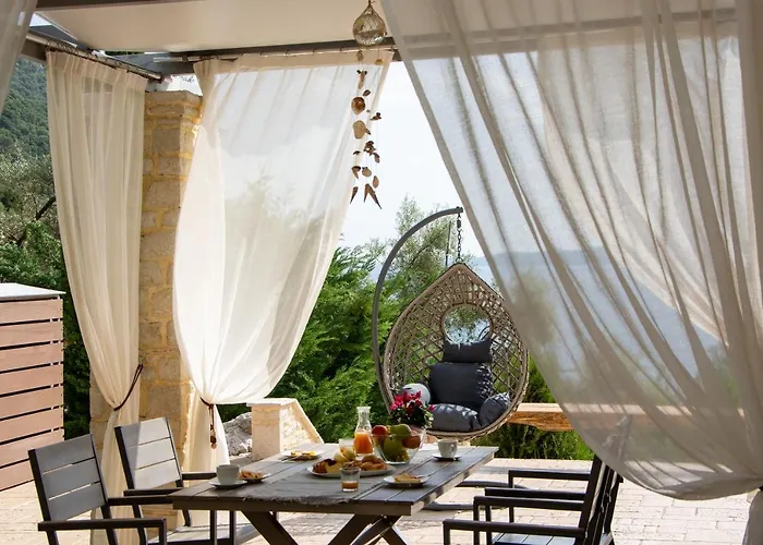 Ionian Diamond * Mikros Gialos